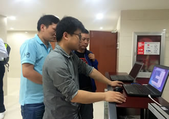 澤泉技術(shù)工程師會場.JPG 澤泉技術(shù)工程師會場.JPG