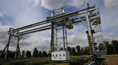 位于美國洛桑的ScanalyzerField系統(tǒng).gif 位于美國洛桑的ScanalyzerField系統(tǒng).gif