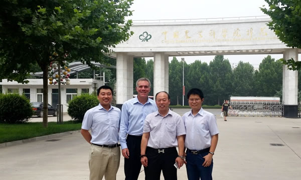 2015澤泉科技河南服務(wù)周圓滿結(jié)束4.jpg 2015澤泉科技河南服務(wù)周圓滿結(jié)束4.jpg