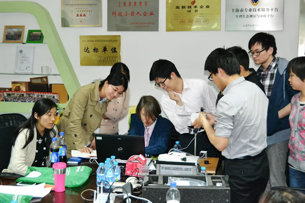 2014 WALZ服務(wù)周6.jpg 2014 WALZ服務(wù)周6.jpg