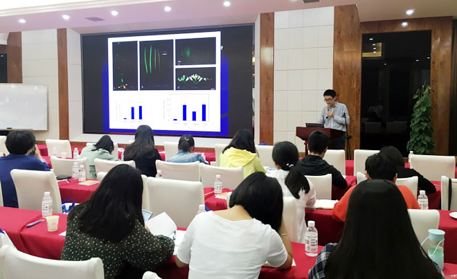 cd18041910wjh660.jpg cd18041910wjh660.jpg