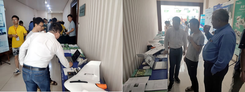 展臺(tái)交流.jpg