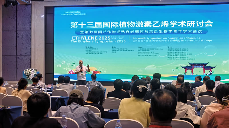 圖125102001.jpg 圖125102001.jpg